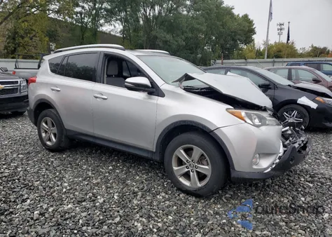 2015 Toyota Rav4 Xle from USA, damaged, VIN JTMRFREV3FJ049839